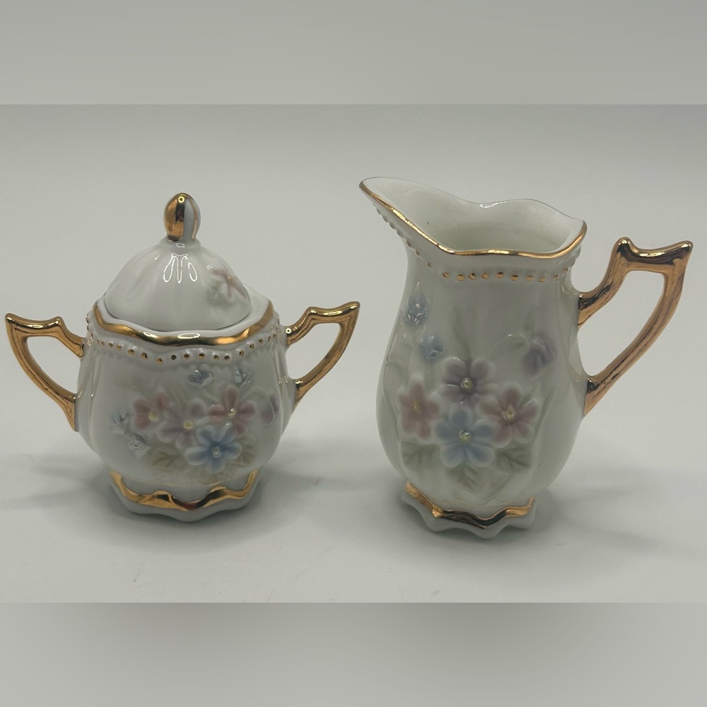 SOLD.   Minature Floral Tea Set with Gold Accents - Picture 7 of 16